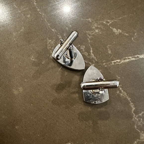 Ferrari cufflink - Picture 5 of 6